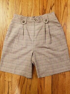 VTG Elaine Benedict Hi-Waisted Plaid Pleated Shorts Size: 10